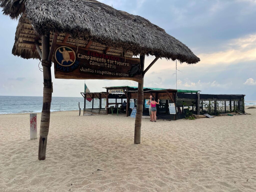 Playa Bacocho - Puerto Escondido Guide