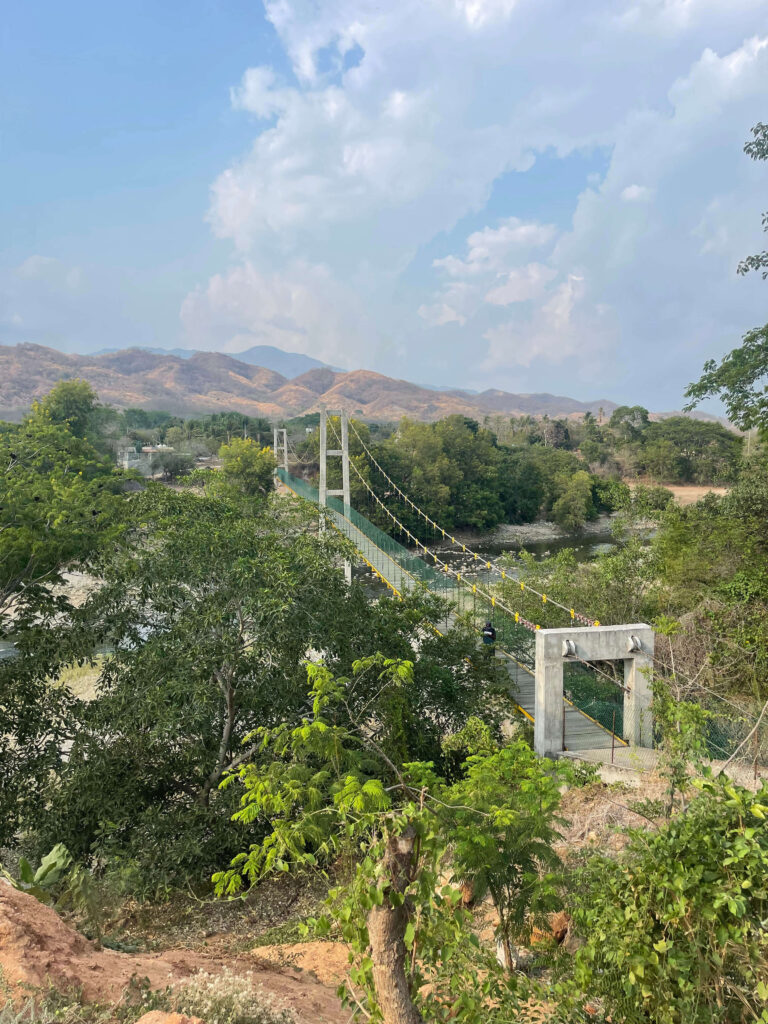 colotopec bridge